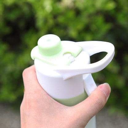 📢 40% OFF 💦 650mL Portable Outdoor Sports Spray Bottle – Fine Mist Spray, Leak-Resistant Design & Portable Carry Handle 🌿