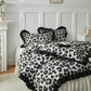 🐆 -50% MAINTENANT ! 🛌 Parure de Couette Imprimé Léopard à Volants – Tissu doux, détail volant chic & imprimé vibrant – Parfait pour une chambre audacieuse et cosy ✨